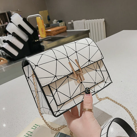 Women Shoulder Bags 2019 summer new version of the Messenger bag